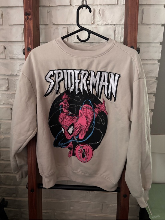 Marvel Other - Unisex Spider-Man Graphic Crewneck Sweater size S